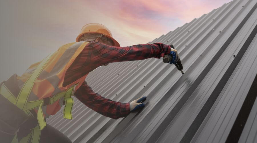 Expert Emergency Roof Repairs services in Lake View, NY